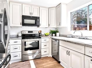 1737 Las Pravadas Ct, Santa Rosa, CA 95409