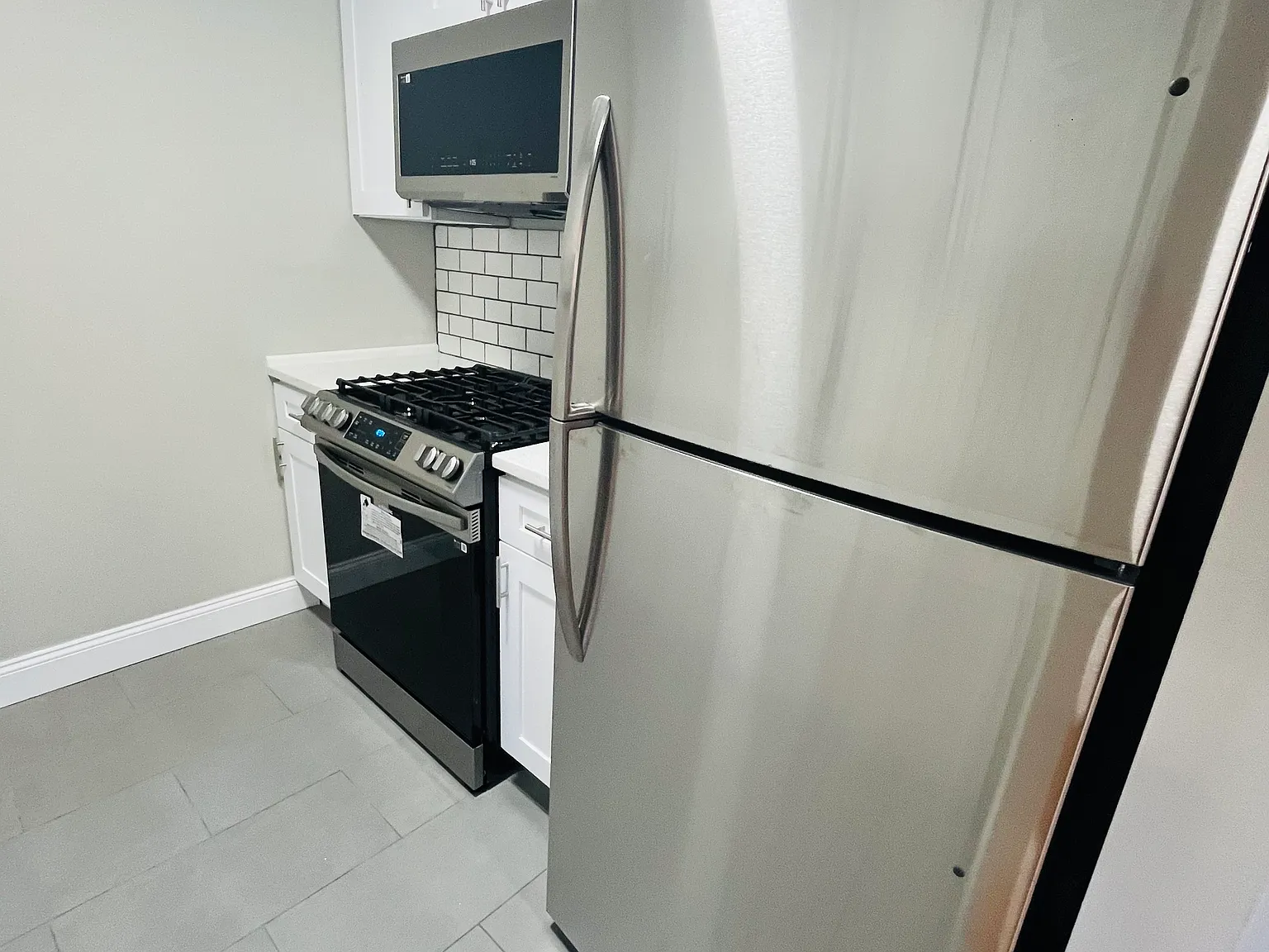 20 Elizabeth St — Photo 3