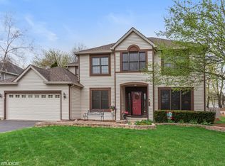 310 Hampton St, Cary, IL 60013