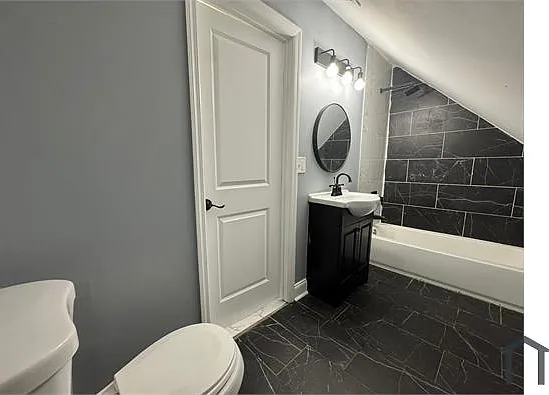 495 Clinton Ave #3 — Photo 5