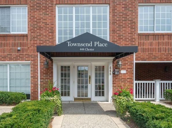 444 Chester St APT 405