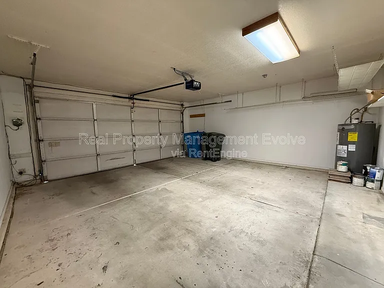 4260 E Rosemonte Dr — Photo 29
