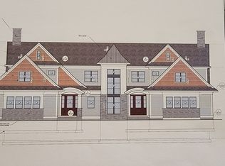 390 Cedar St #1, Dedham, MA 02026