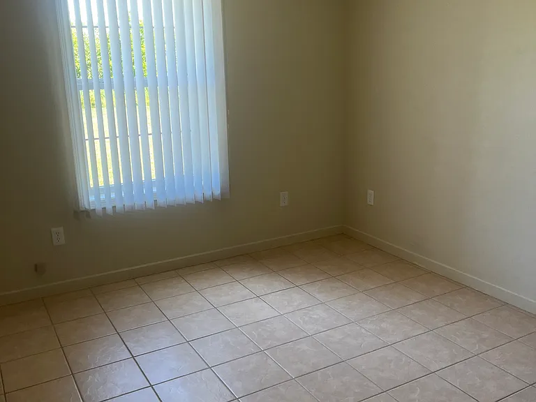 3120 Lamborn Ave — Photo 7