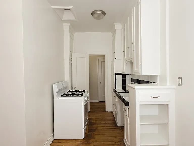 Whitley View — Photo 22