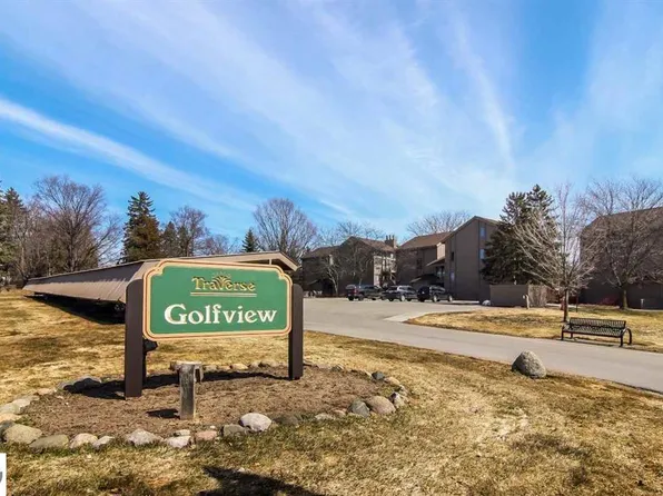 5539 Golfview Ct #24, Williamsburg, MI 49690
