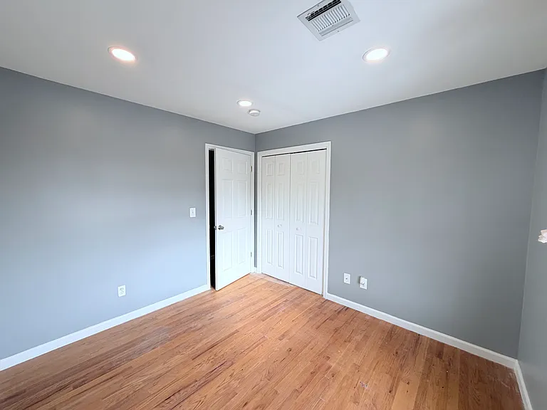 181 Camden St #2 — Photo 19
