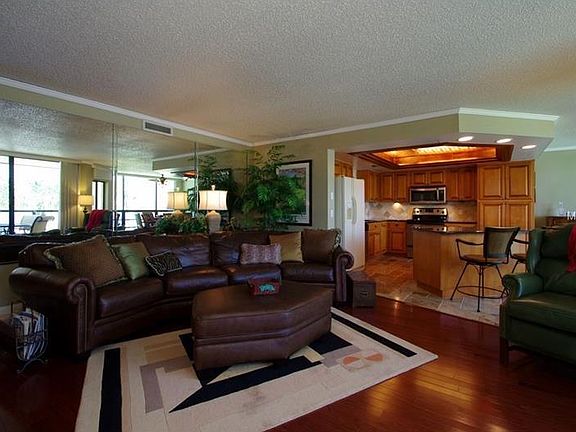 3rd image of 1060 Pinellas Bayway S APT 203