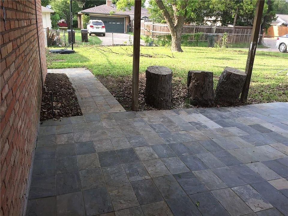 2nd image of 1317 Oakhill Dr