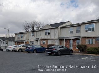 9 Holly Ct APT D, Harrisonburg, VA 22801