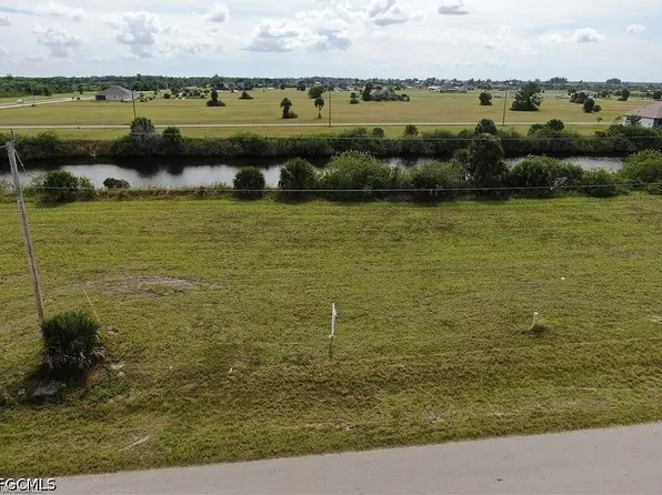 4102 NW 39th Ln, Cape Coral, FL 33993