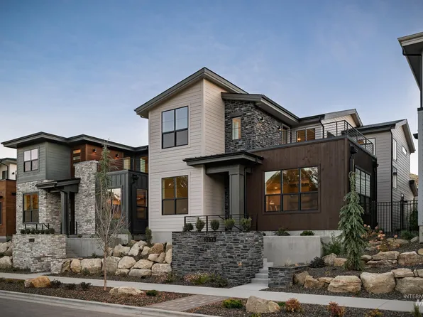 3374 W Neville Ranch Dr, Boise, ID 83714