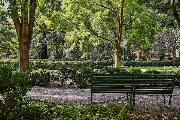 Sold by Compass | media 16