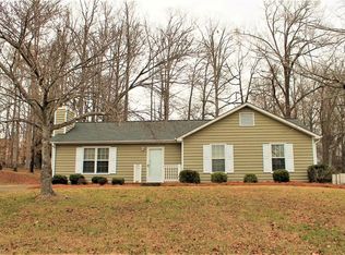 1613 Bridgton Rd, Winston Salem, NC 27127