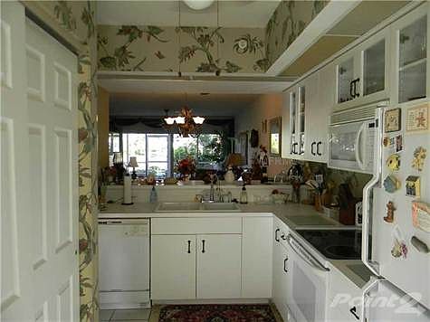 3rd image of 400 Laurel Lake Dr #102-9