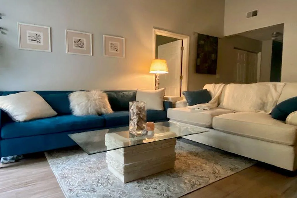 1321 Pinnacle Ln — Photo 3