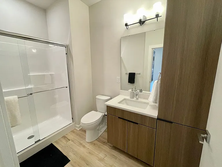 4220 W Layton Ave — Photo 22