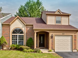 817 Benridge Ct, Mundelein, IL