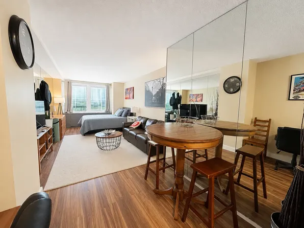 164 Pearl St Unit 9, New York, NY 10005