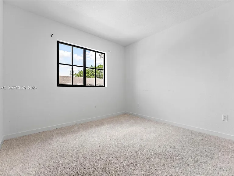 4825 Dillion St — Photo 49