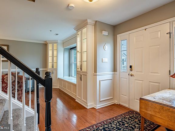 2nd image of 1306 Black Walnut Dr #72