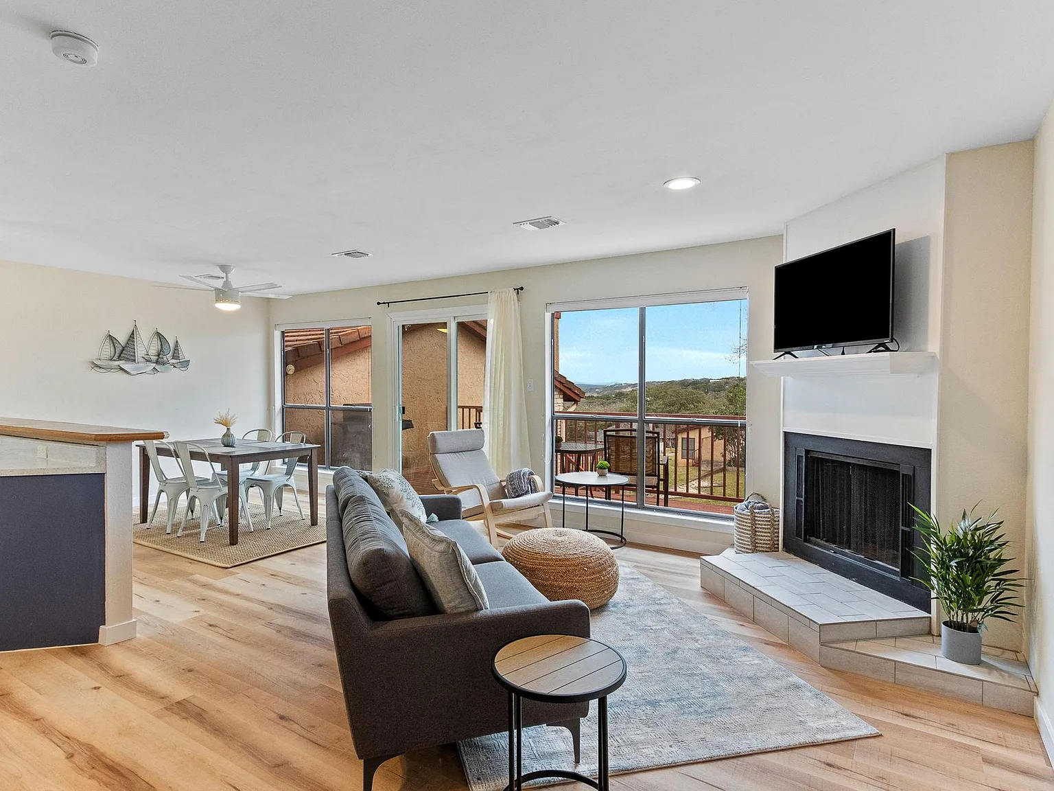 116 Campbell Dr — Photo 1