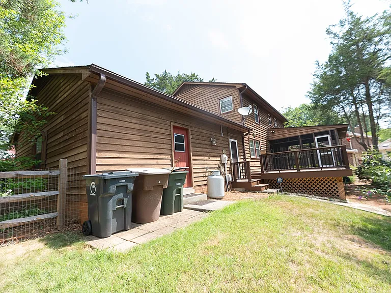 5517 Robinridge Rd — Photo 50