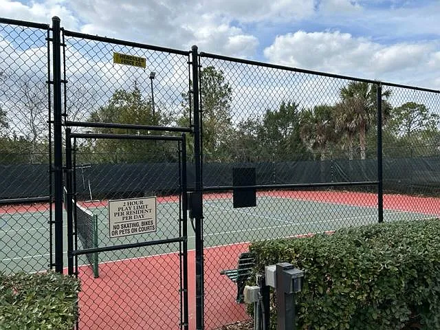 Tennis/Pickleball courts