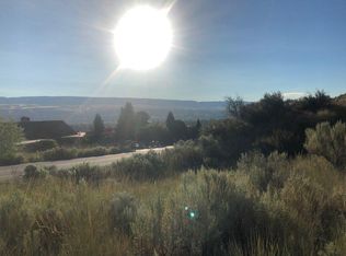 1495 Skyline Dr, Wenatchee, WA 98801