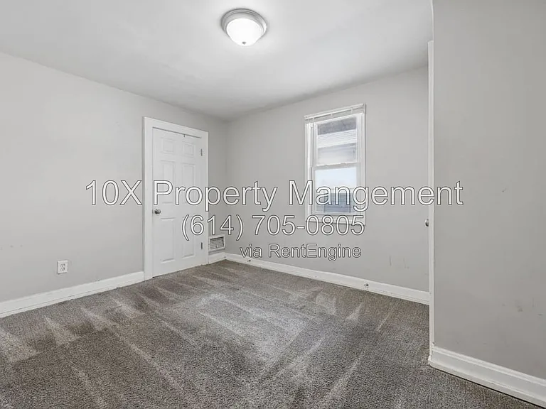 1088 Siebert St #1090 — Photo 24