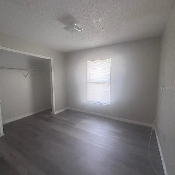 624 Jaguar Ct — Photo 3
