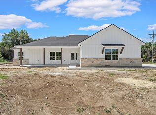 104 Greenwood Cir, Gatesville, TX 76528