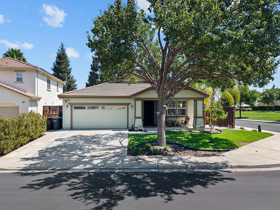 1st image of 4738 Bonsai Ave