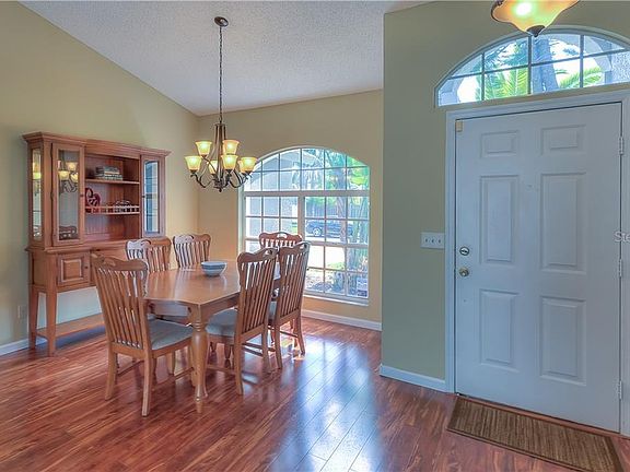 5th image of 8905 Eastman Dr