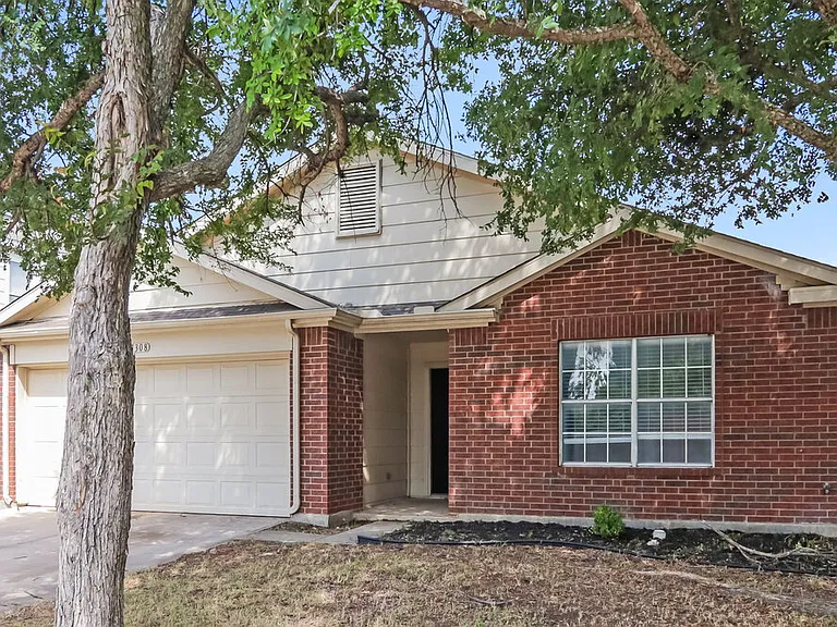 1308 Wintercreek Dr — Photo 3