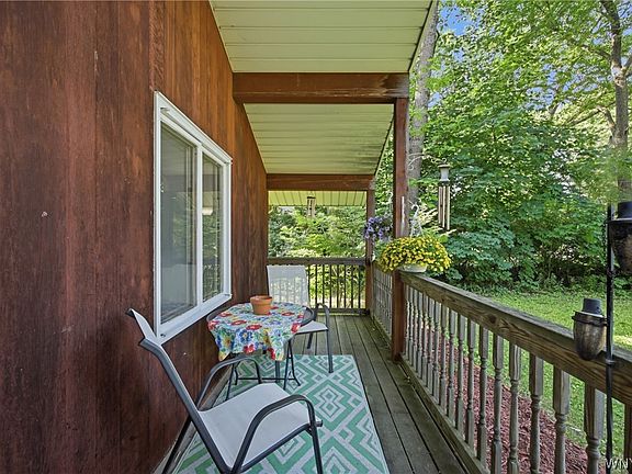 5th image of 5039 Bronson Dr