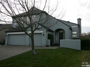 2102 Falcon Ridge Dr, Petaluma, CA 94954