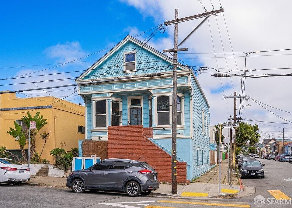 1st image of 300 Burrows St