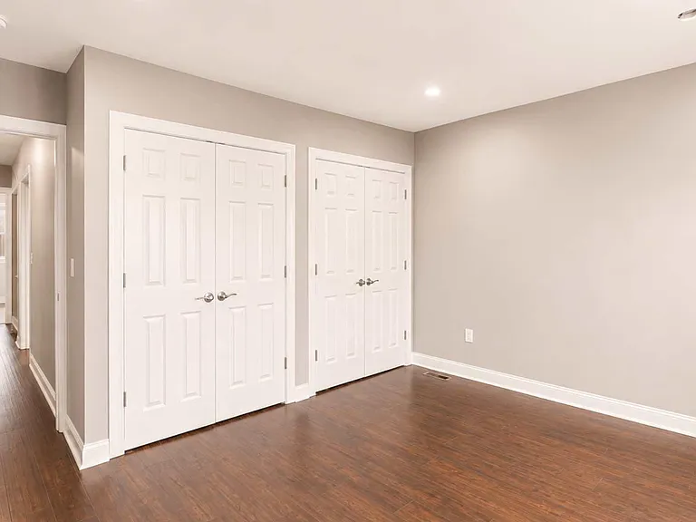 209 Woodlawn Ave — Photo 14