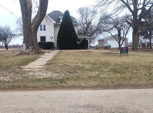 4097 Tripp Rd, Belvidere, IL 61008