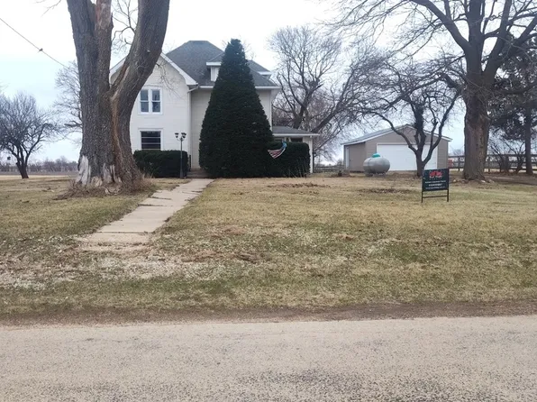 4097 Tripp Rd, Belvidere, IL 61008