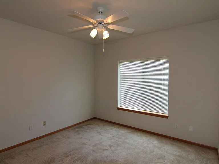 4385 Berkeley Ln — Photo 14