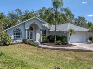 330 Penrose Cir, Englewood, FL 34223