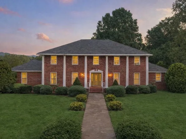 195 River St, Ellijay, GA 30540