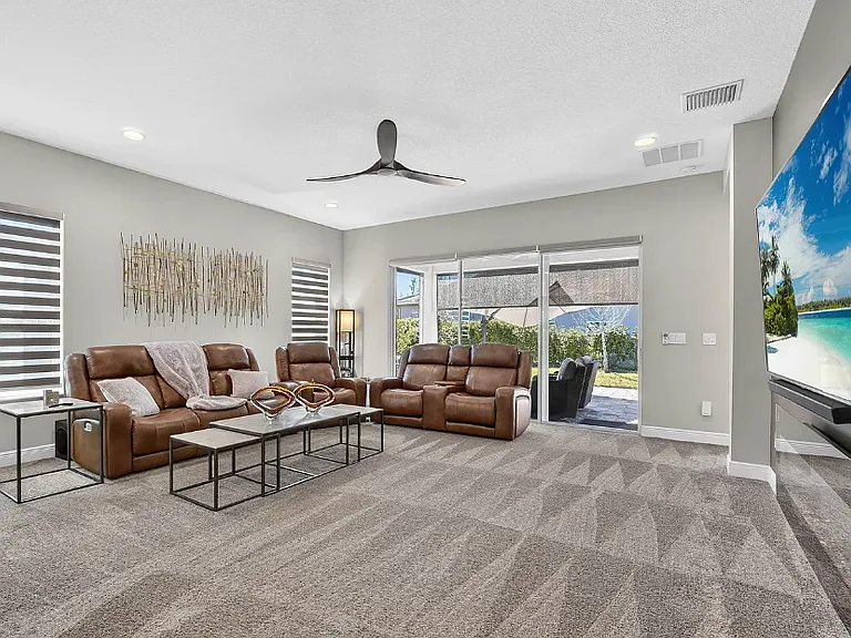 30724 Lindentree Dr — Photo 19