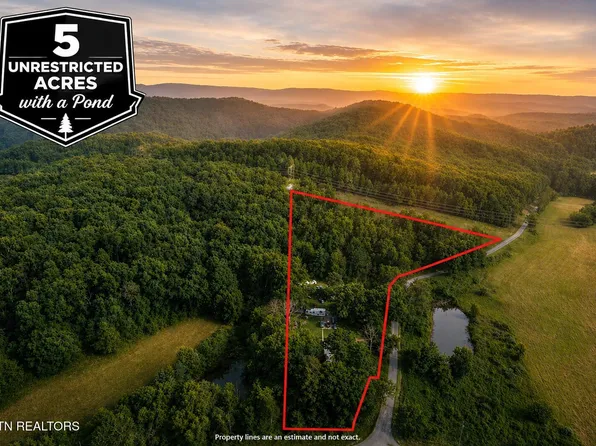 109 Camp Howard Rd, Oakdale, TN 37829