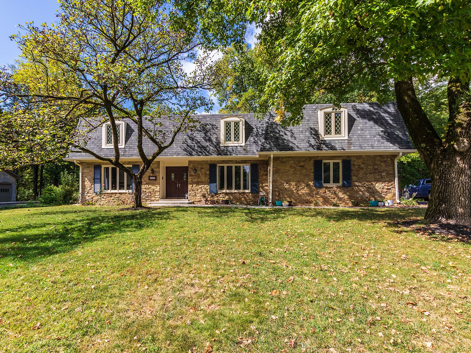 7820 Camelback Dr, Indianapolis, IN 46250 Zillow