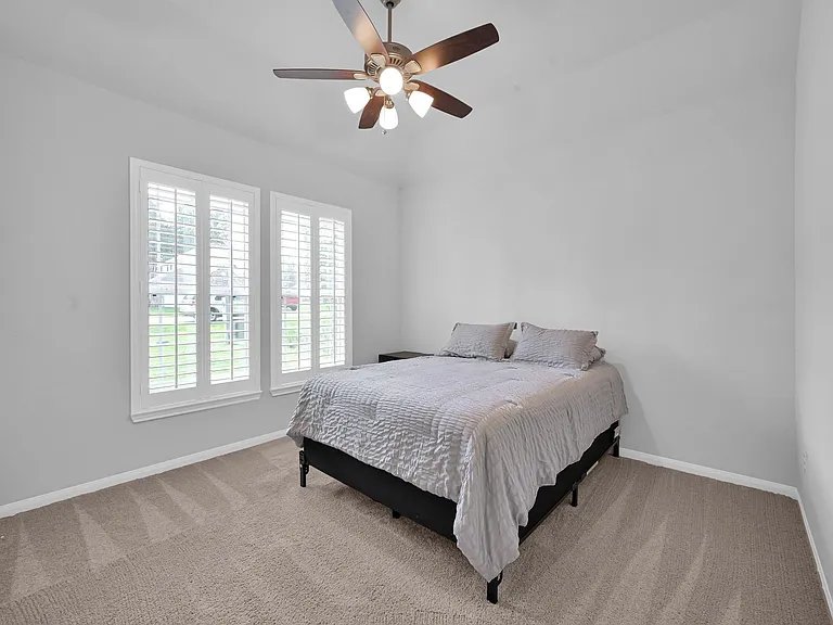 18207 Samie Nell Ct — Photo 28