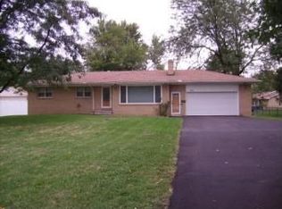 1212 W Pershing Rd, Decatur, IL 62526