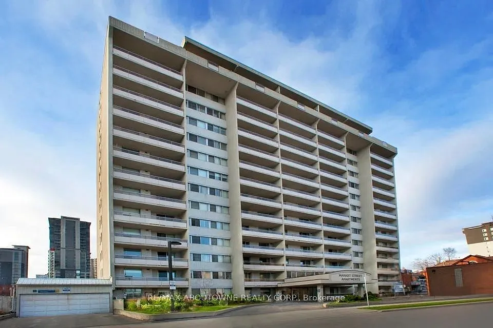 2 bed, $1,795 — Photo 1